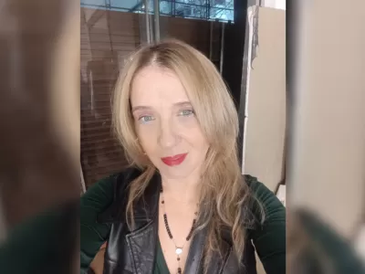 María Florencia Jares combina moda, arte y música en un proyecto integral