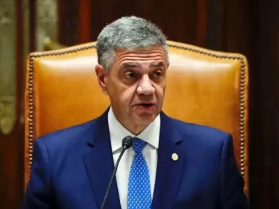 Jorge Macri quiere restringir la atenci&oacute;n en hospitales porte&ntilde;os seg&uacute;n el domicilio de residencia