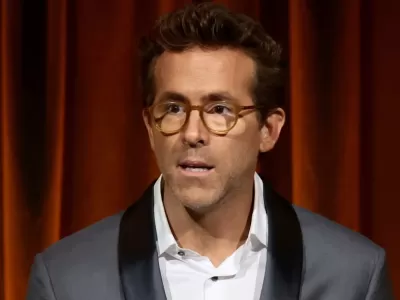 Ryan Reynolds apuesta fuerte en Colombia y lanza al Internacional de Bogot&aacute; al marketing global