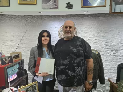 VIDEO | Fuerte respaldo a Santiago Cúneo: "Tiene lo que le falta a la política argentina"