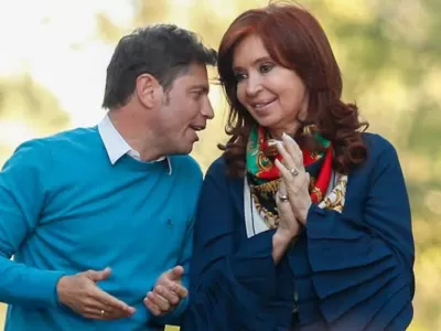 Cristina Kirchner agita la posibilidad de competir en una PASO y profundiza la tensi&oacute;n con Kicillof