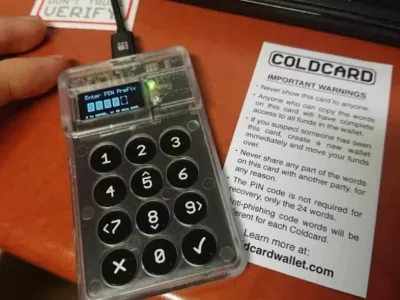 Coldcard lanz&oacute; un parche de emergencia tras el robo de hasta 1.082 bitcoin por una falla en sus wallets