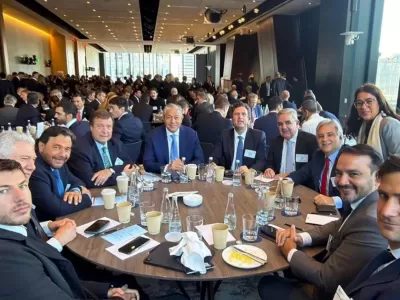 Figueroa destac&oacute; la Argentina Week y afirm&oacute; que hubo avances con empresas interesadas en invertir