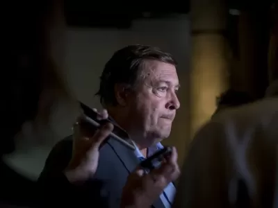 Río Negro, entre los vínculos familiares y los negocios del gobernador Alberto Weretilneck