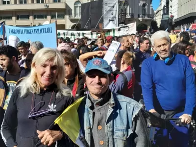 Nuevo País refuerza estructura bonaerense y Landa acompaña homenaje al Papa Francisco I