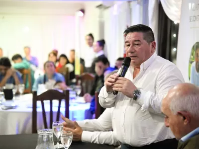 Esteban Echeverr&iacute;a fue escenario del desembarco territorial que busca instalar a Leo Nardini para gobernador