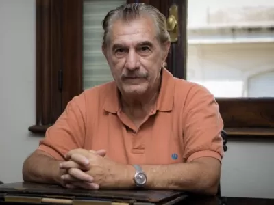 Federico Storani cuestion&oacute; a legisladores radicales por acompa&ntilde;ar reformas laborales, ambientales y penales impulsadas por el oficialismo